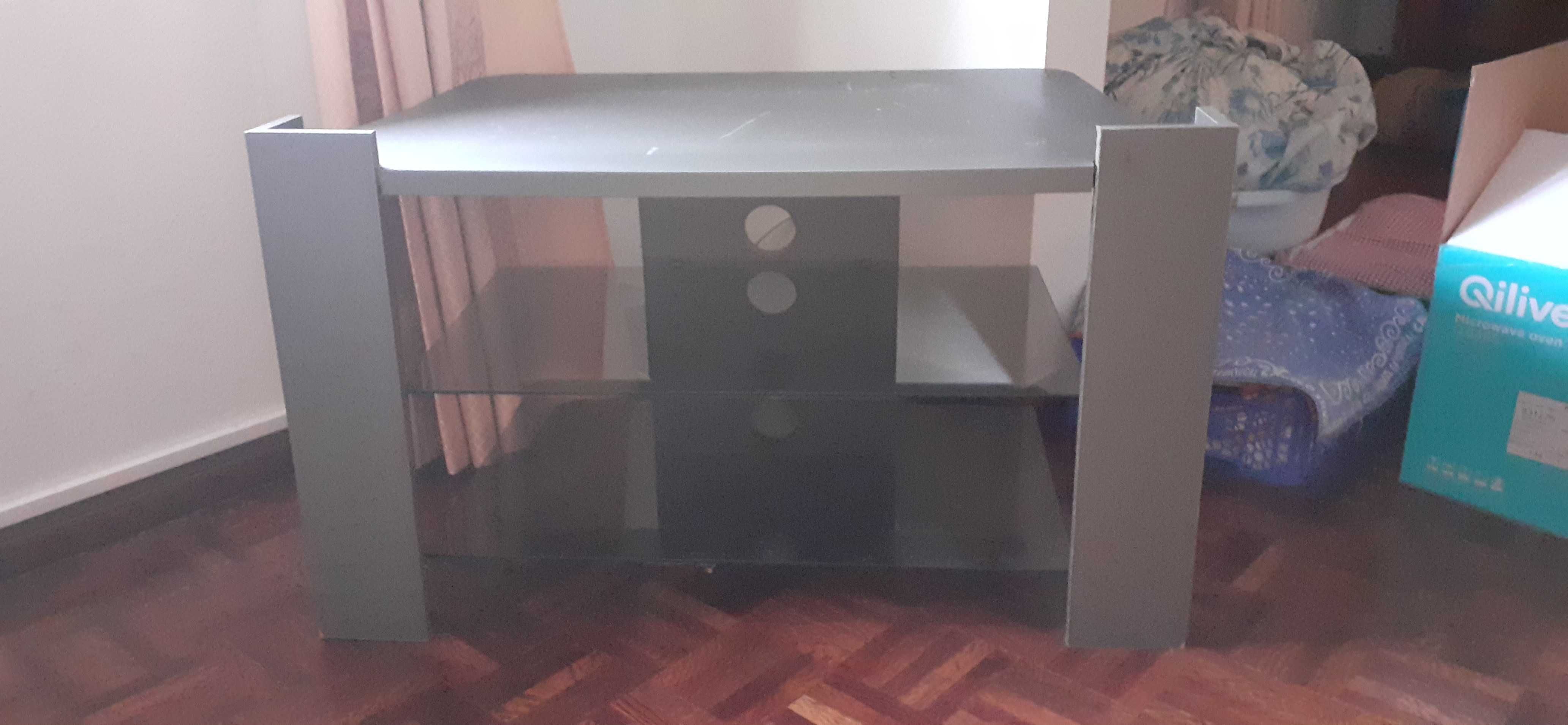 Mesa base para TV