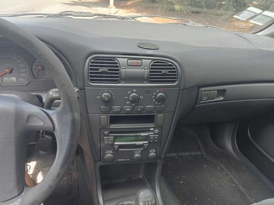 Volvo V40 1.6 com 164mil KM - 1 dono