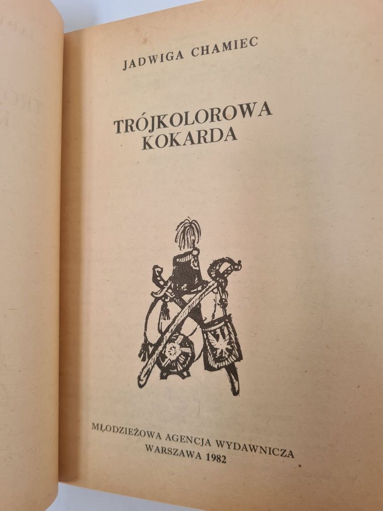 Trójkolorowa kokarda - Jadwiga Chamiec. Książka