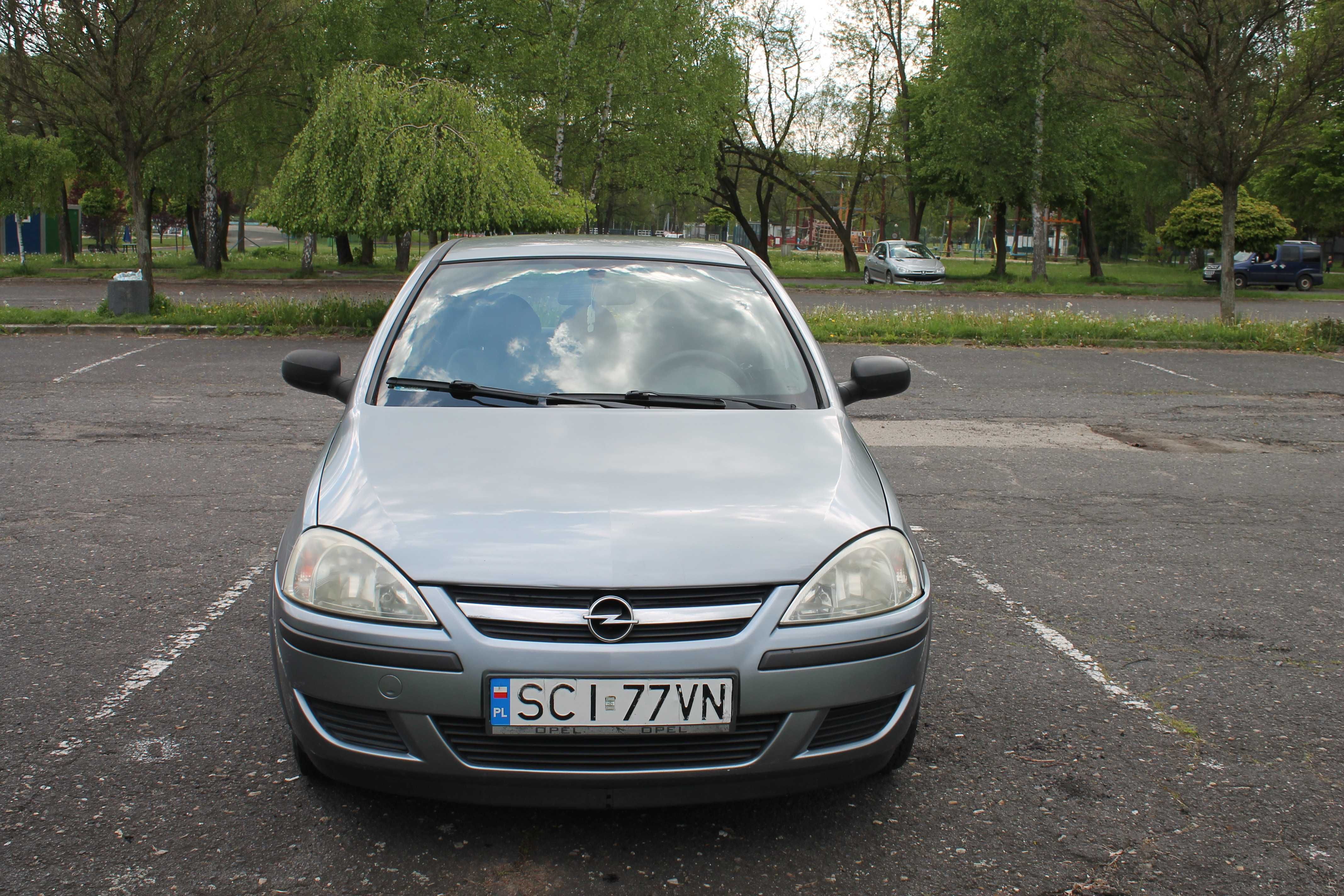 Opel Corsa C 1.0 60 KM 5d Essentia benzyna bezwypadkowa