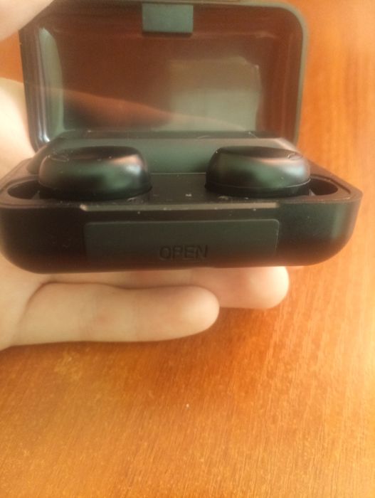 новые беспроводные наушники TWS
