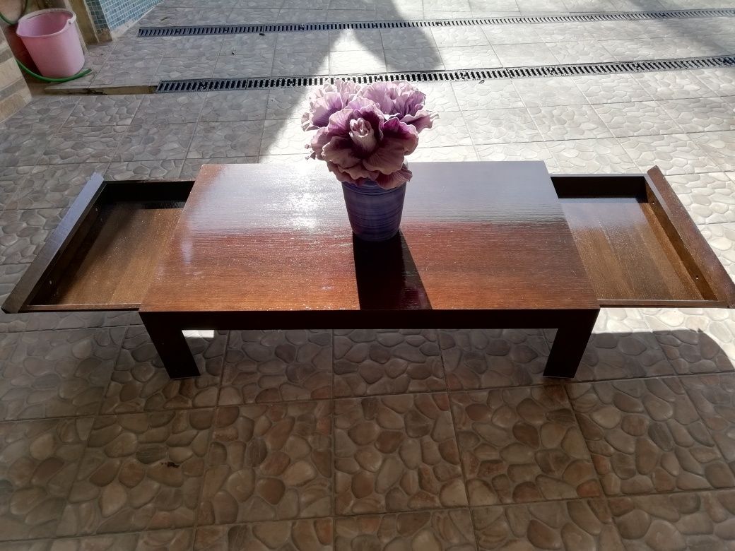 Mesa espectacular de Sala Com Gavetas