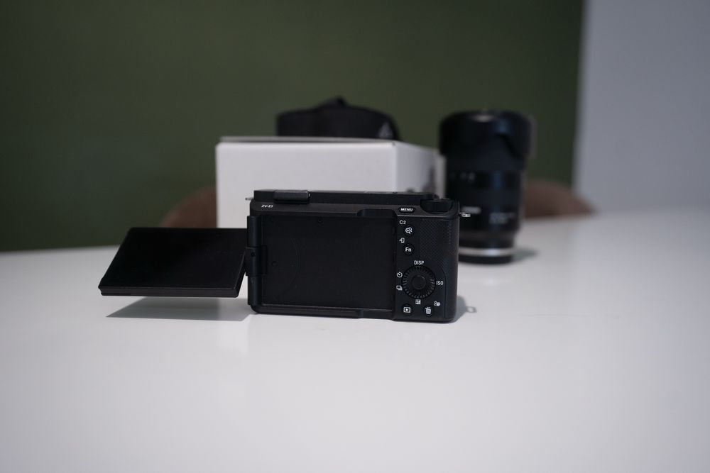 Sony zv-e1 + tamron 28-75 2.8 G1