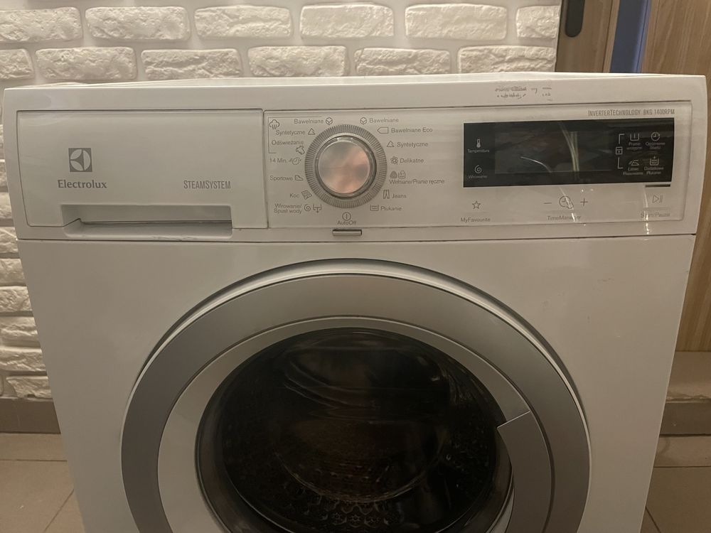 Pralka Electrolux  EWF1487HDW