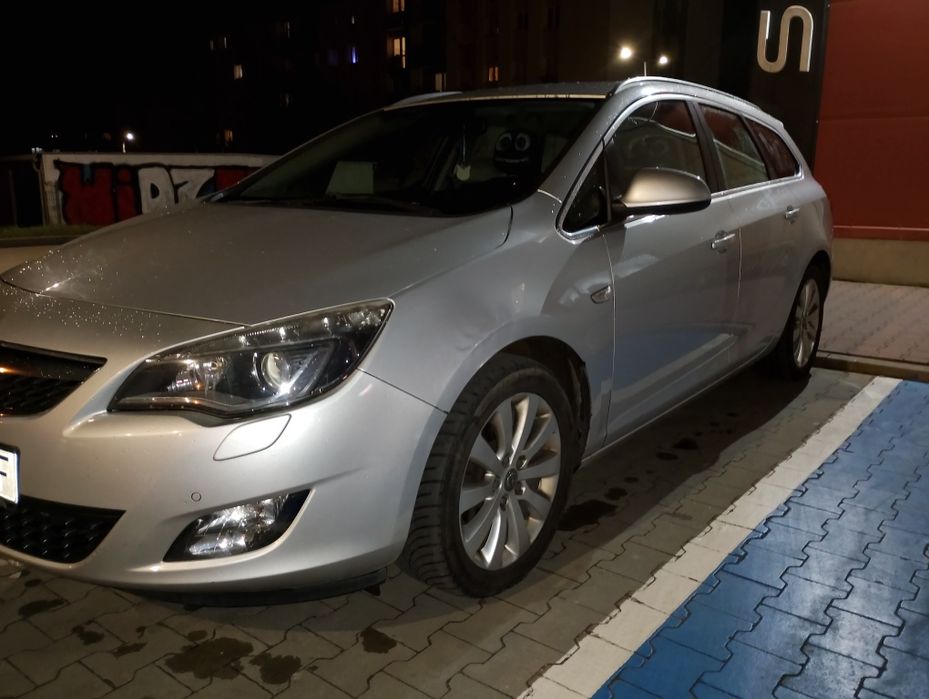 Opel Astra J 1.7 CDTI 110 km