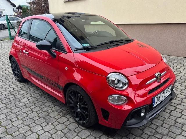 Abarth 595 Jeden właściciel, b.mały przebieg 13800 km, stan b.dobry, faktura VAT