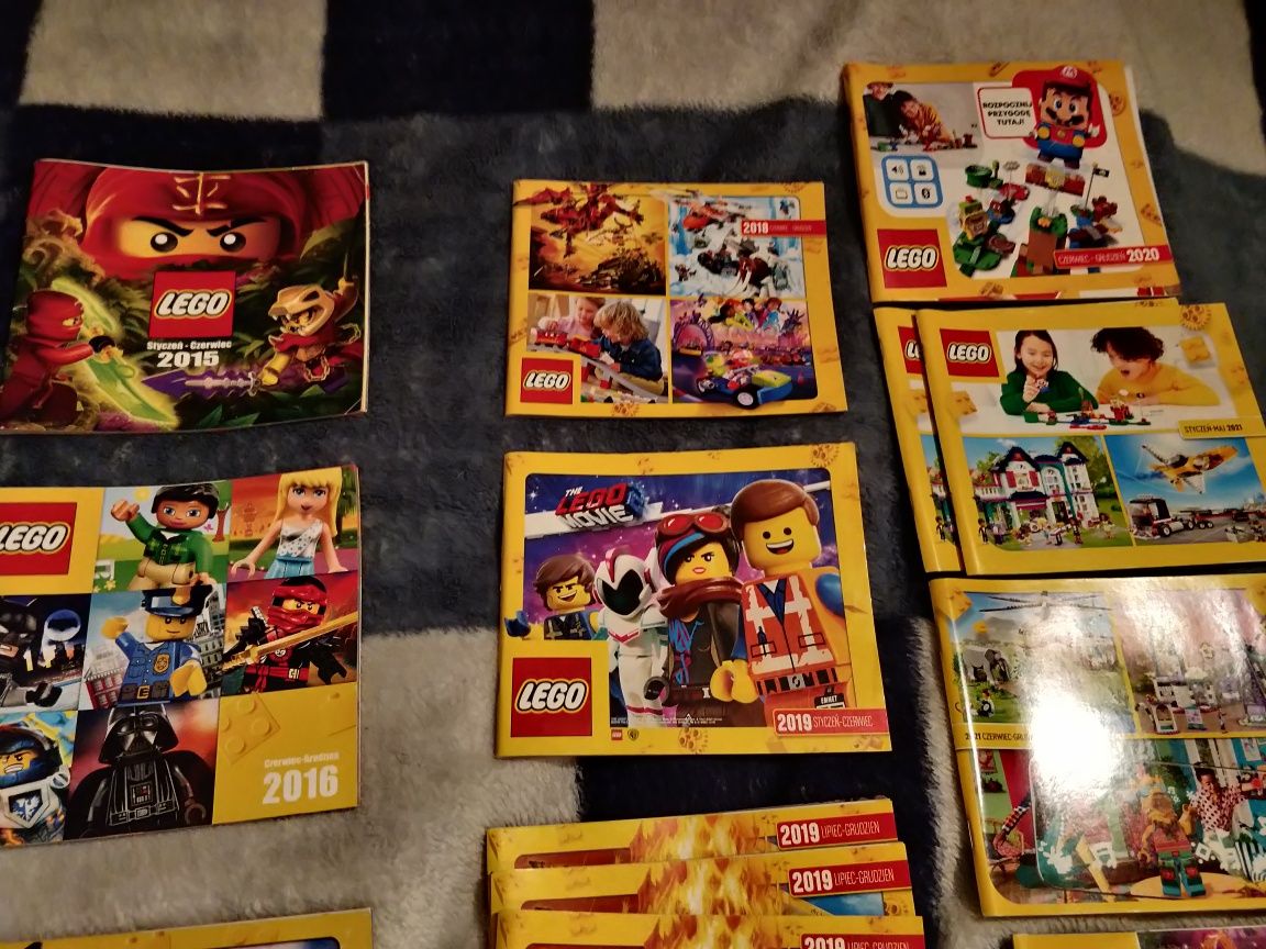 Zestaw katalogów LEGO