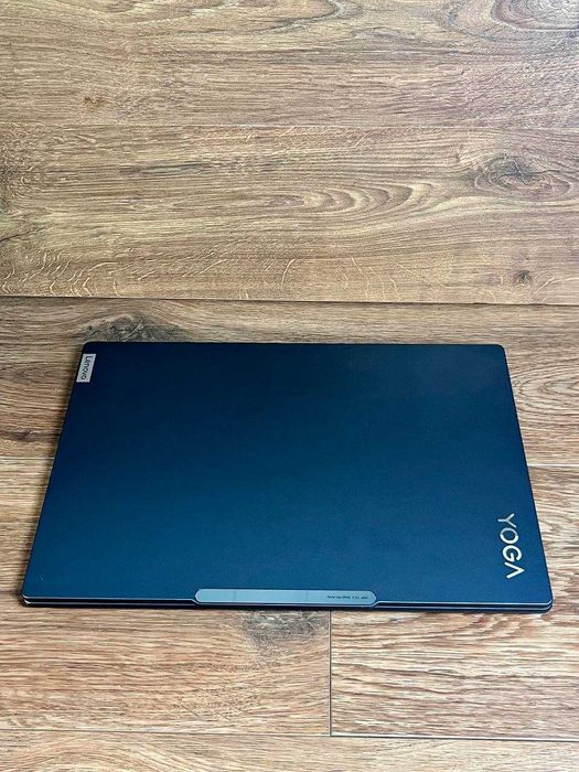 Lenovo Yoga Pro 9 14IRP8\RTX 4050 (6Gb)\i7 -13705H\32GB DDR5\512GB M2