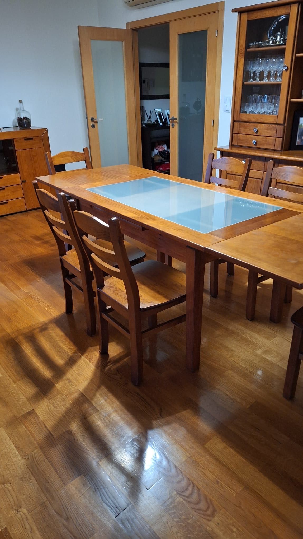 Mesa pinho mel extensível + 6 cadeiras