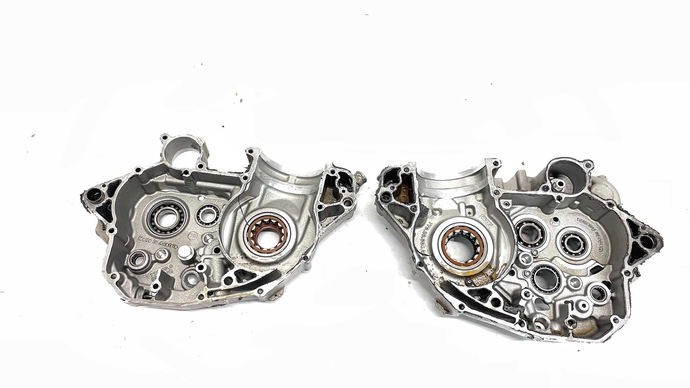 Ktm 250 sxf 04do11 Kartery blok połówki bypass ok Części