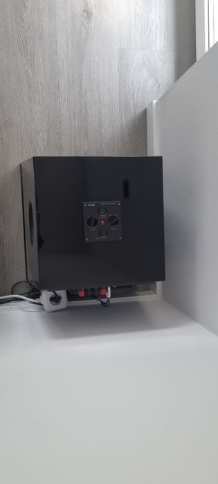 Yamaha NS-SW 700 Subwoofer aktywny