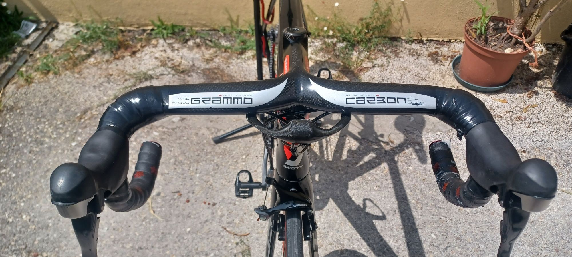 Bicicleta estrada Scott Foil 20 carbono