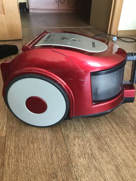 Продам пилесос СамсунгSC6570