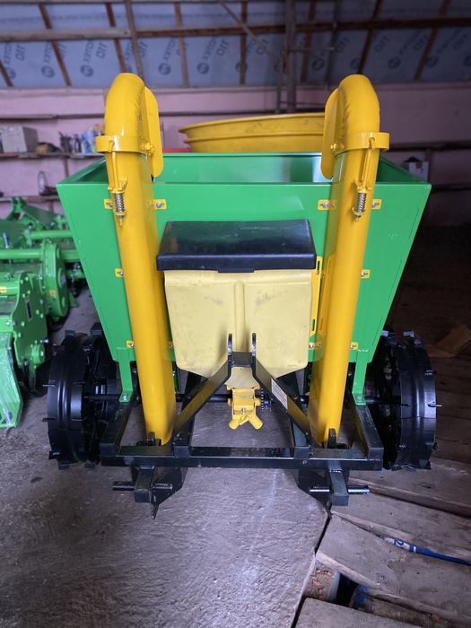 Саджалка. Картоплесаджалка. Бомет. Bomet. Бульбосаджалка