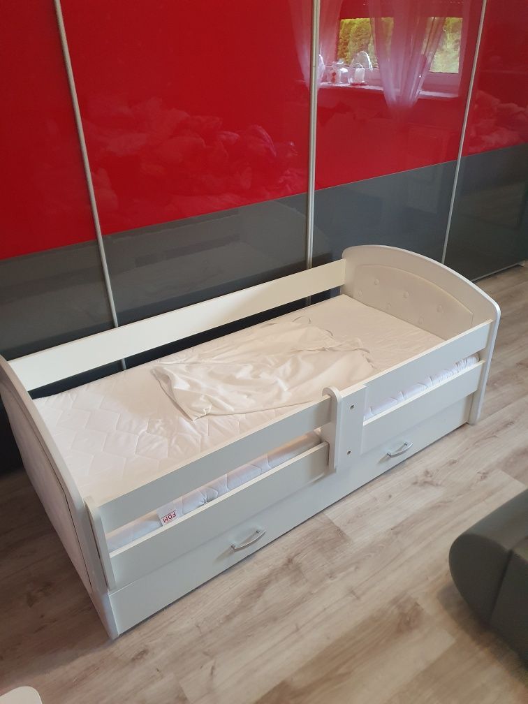 Łóżko dziecięce z szufladą 165/85cm