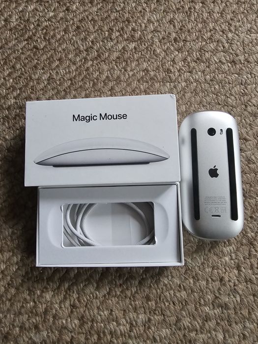 Apple Magic Mouse (Rechargeable)