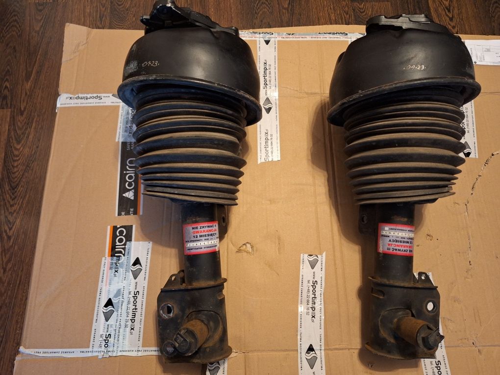 Amortyzator AIRMATIC mercedes W212 4MATIC kompletny przód lewy i prawy
