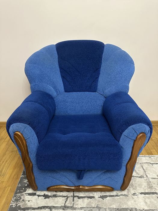 Продам диван для вітальні