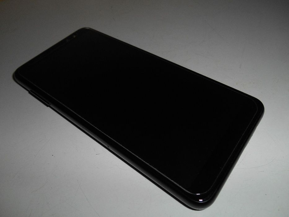 Samsung Galaxy A8 2018 A530F DS