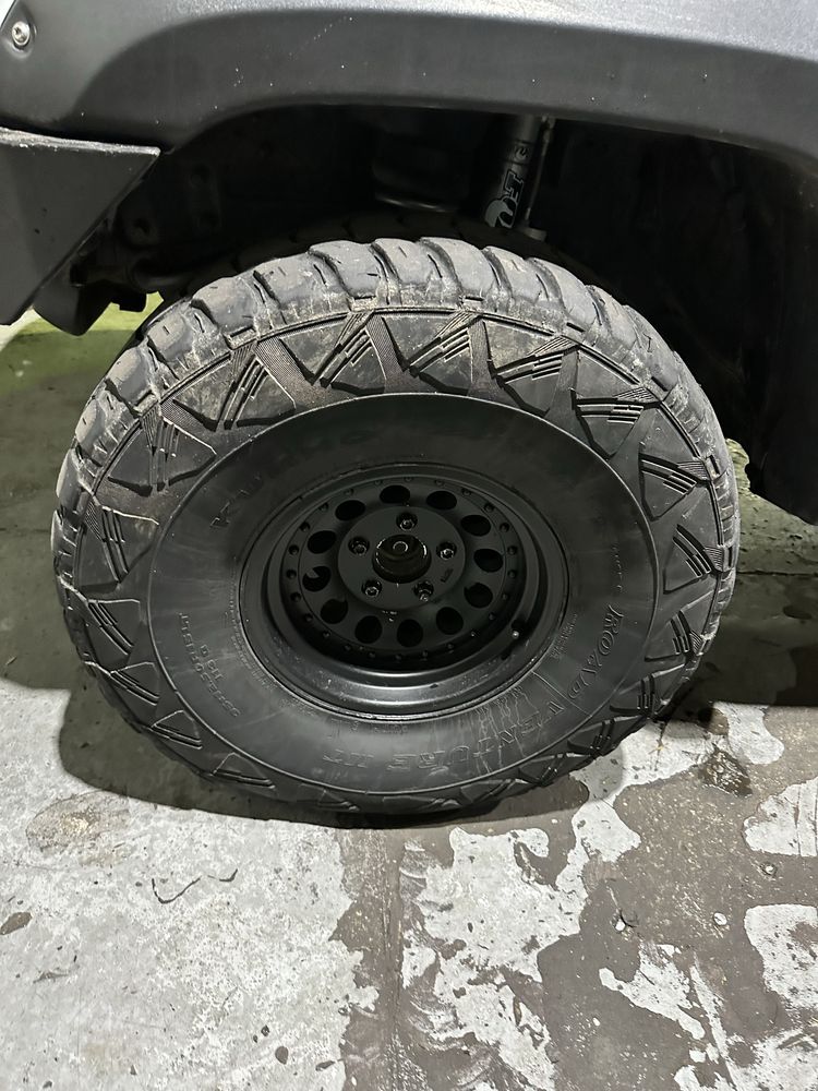 Pneus khumo 35 12,5 r15