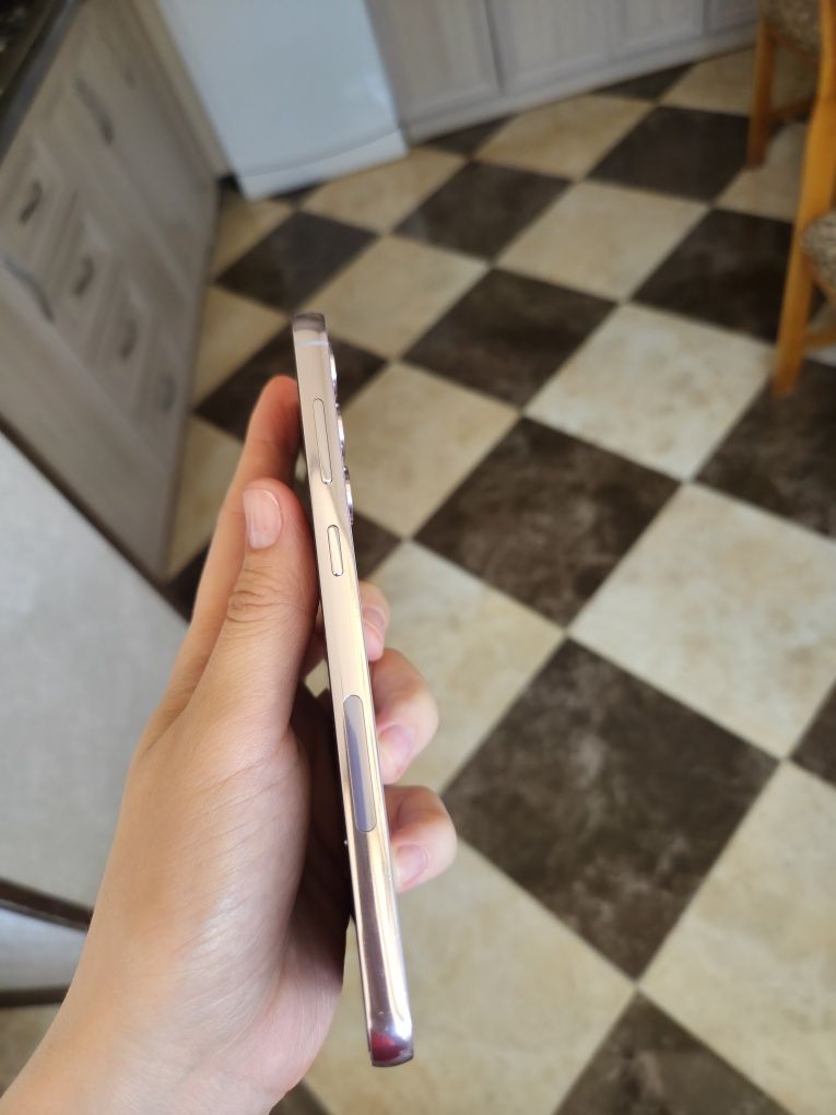 Samsung S23 Plus 8/256