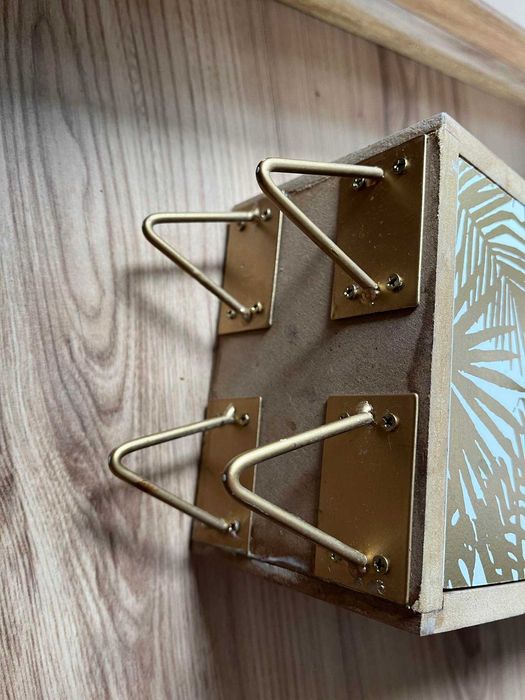 Komódka stojąca mini komódka na drobiazgi dekoracja drewniana złota