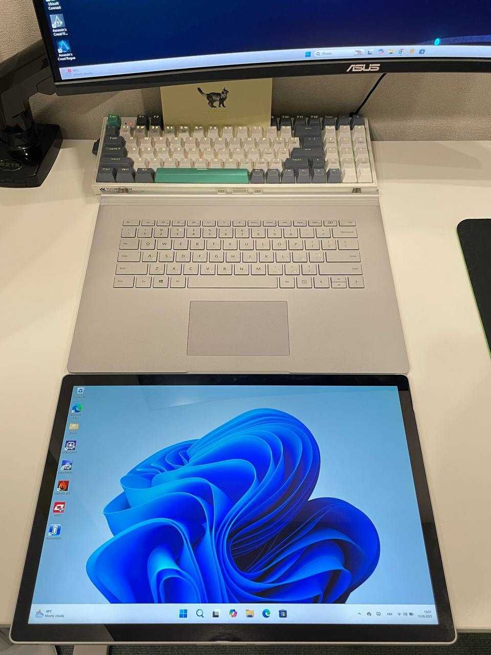 Ноутбук MICROSOFT SURFACE BOOK 3 I7-1065G7 16GB RAM 256GB  GTX 1660 TI