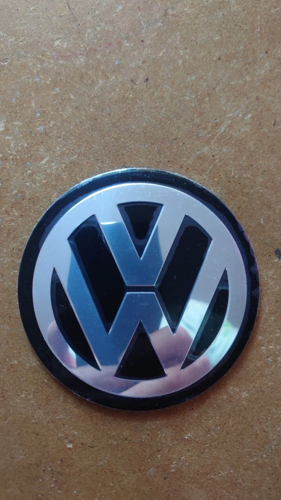 Kapsle na felgi 65 mm na kolo Volkswagen