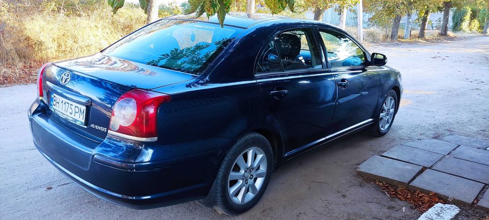 Toyota Avensis T25