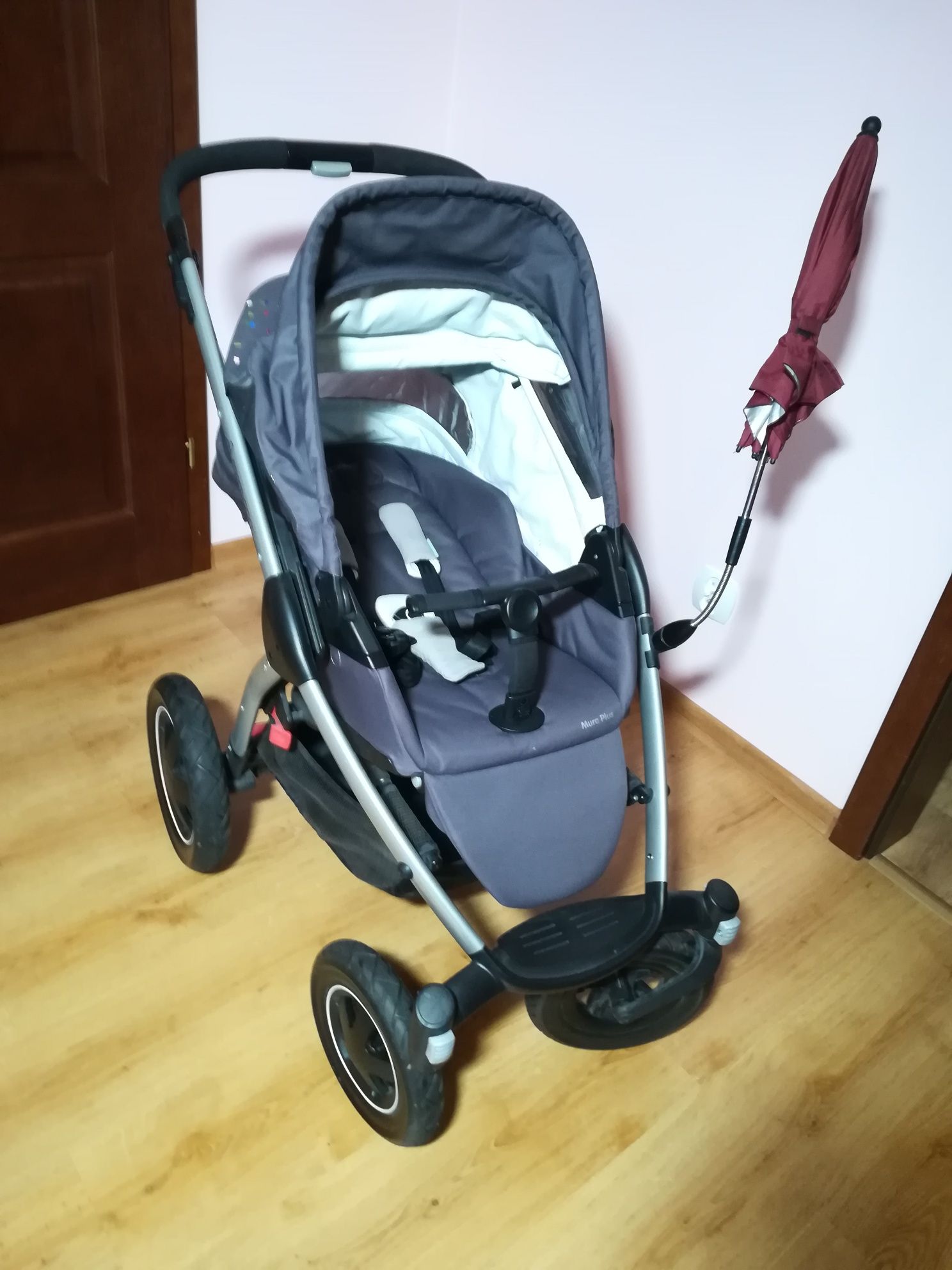 Wózek Maxi Cosi Mura 4 Plus 2 w 1 wraz z adapterami