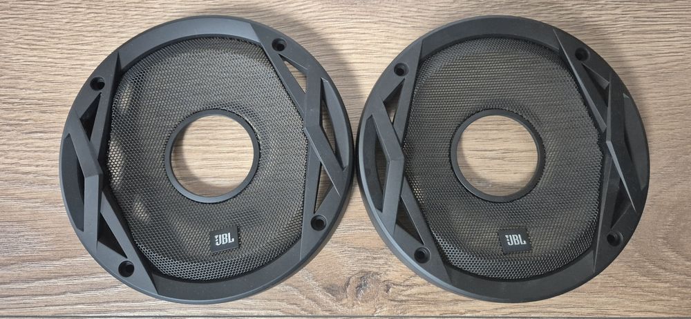 Obudowa głośników JBL