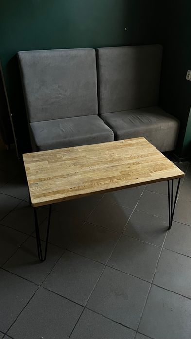 Drewniany stolik kawowy