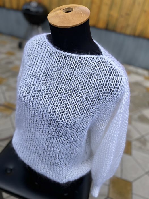 Светр-павутинка жіночий білий кідмохер