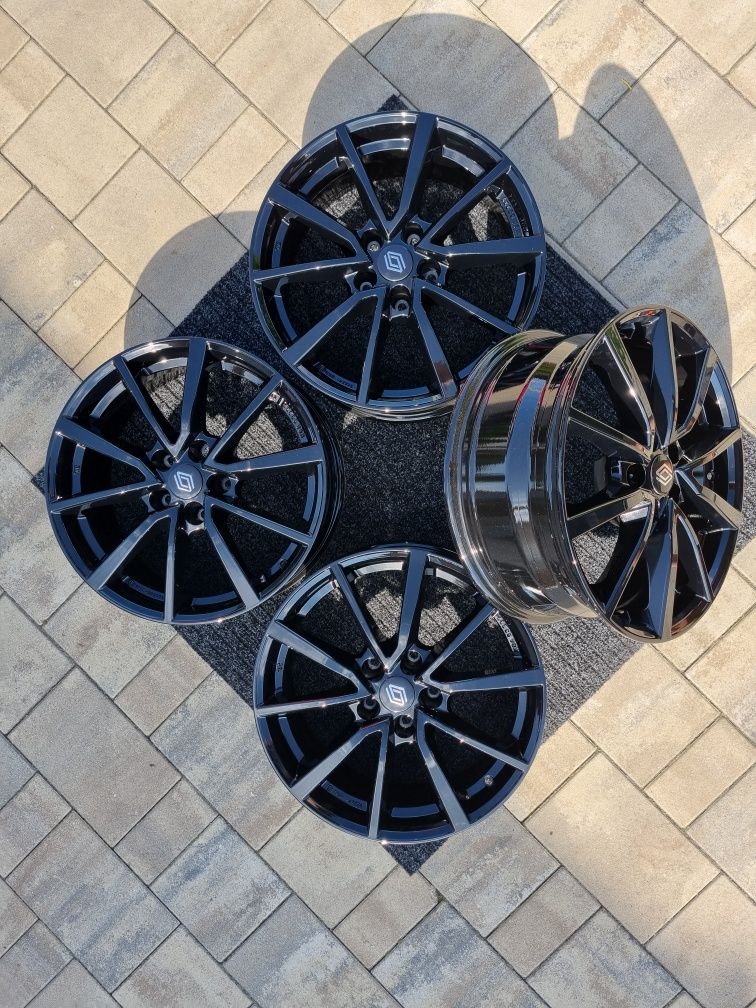 Felgi Renault 17 " Captur Arkana Austral Koleos Nowe 5x114,3 Czarne