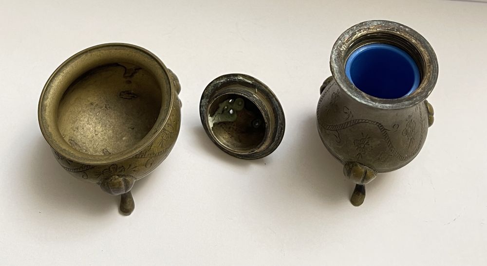 Stara solniczka pieprzniczka przyprawnik mosiądz PRL