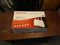 Dray Tek vigor 2710 ADSL 2/2+ Firewall Router