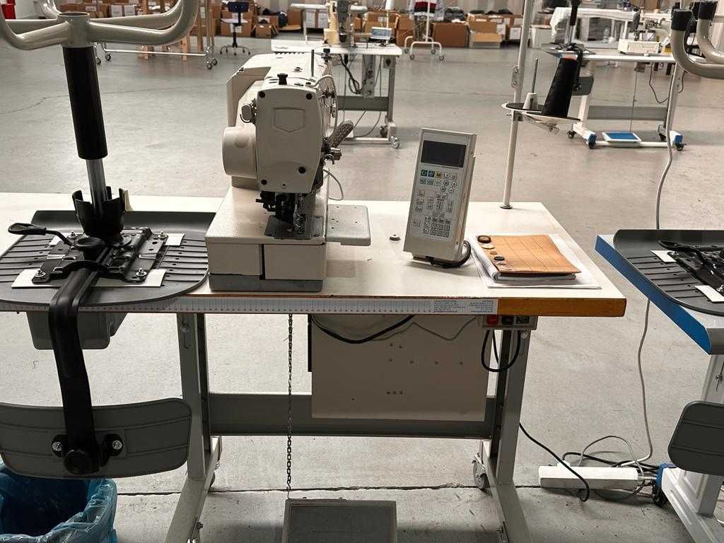 MAQUINA DE COSER BOTÕES