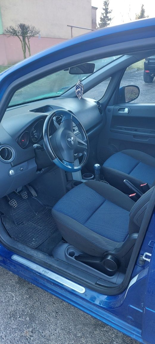 Mitsubishi colt 2007