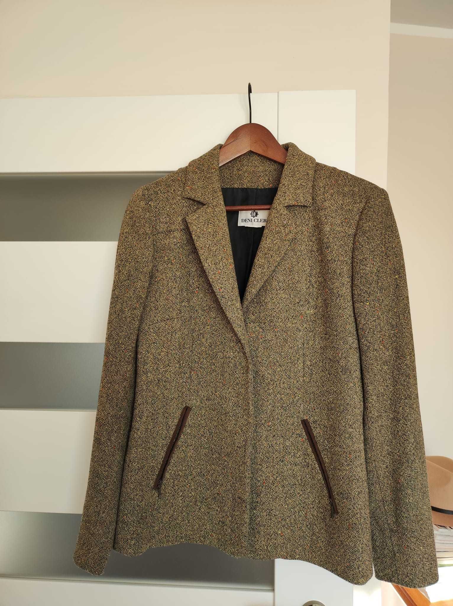 Klasyka, prostota i elegancja - cieplutka garsonka z tweedu