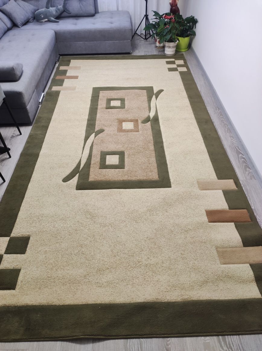 Ковер , коврик , килим , б/у 2*4