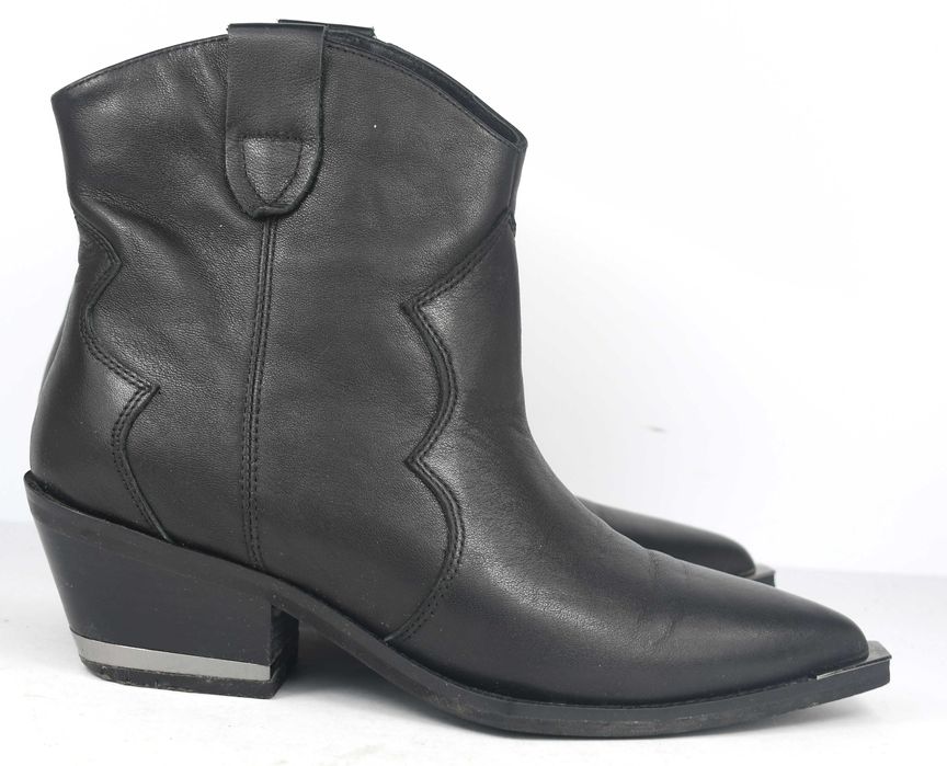 Używane kowbojki Alma en Pena roz. 37