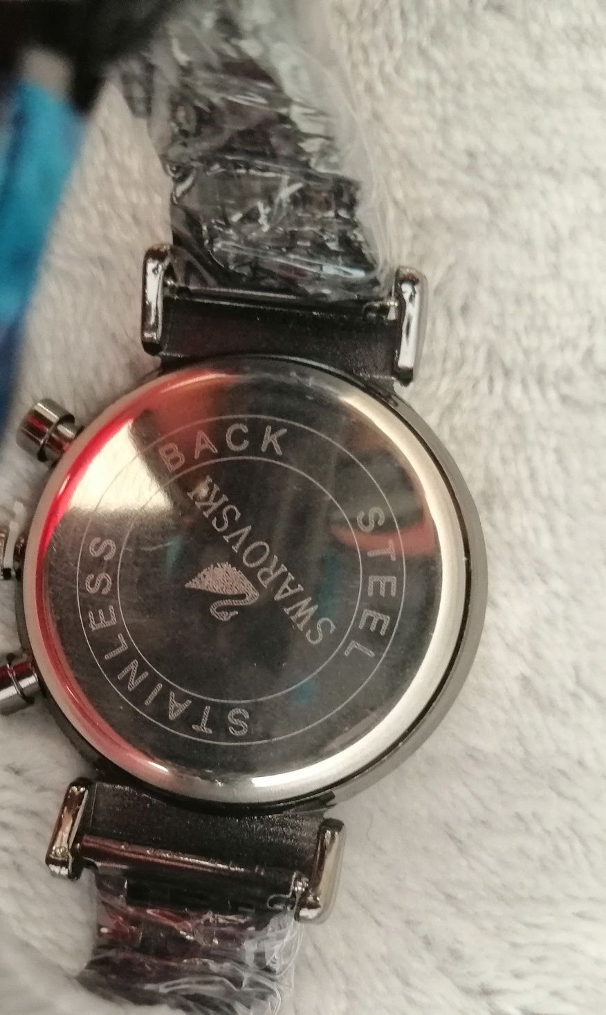 Zegarek damski Swarovski czarny, cyrkonie, bransoleta