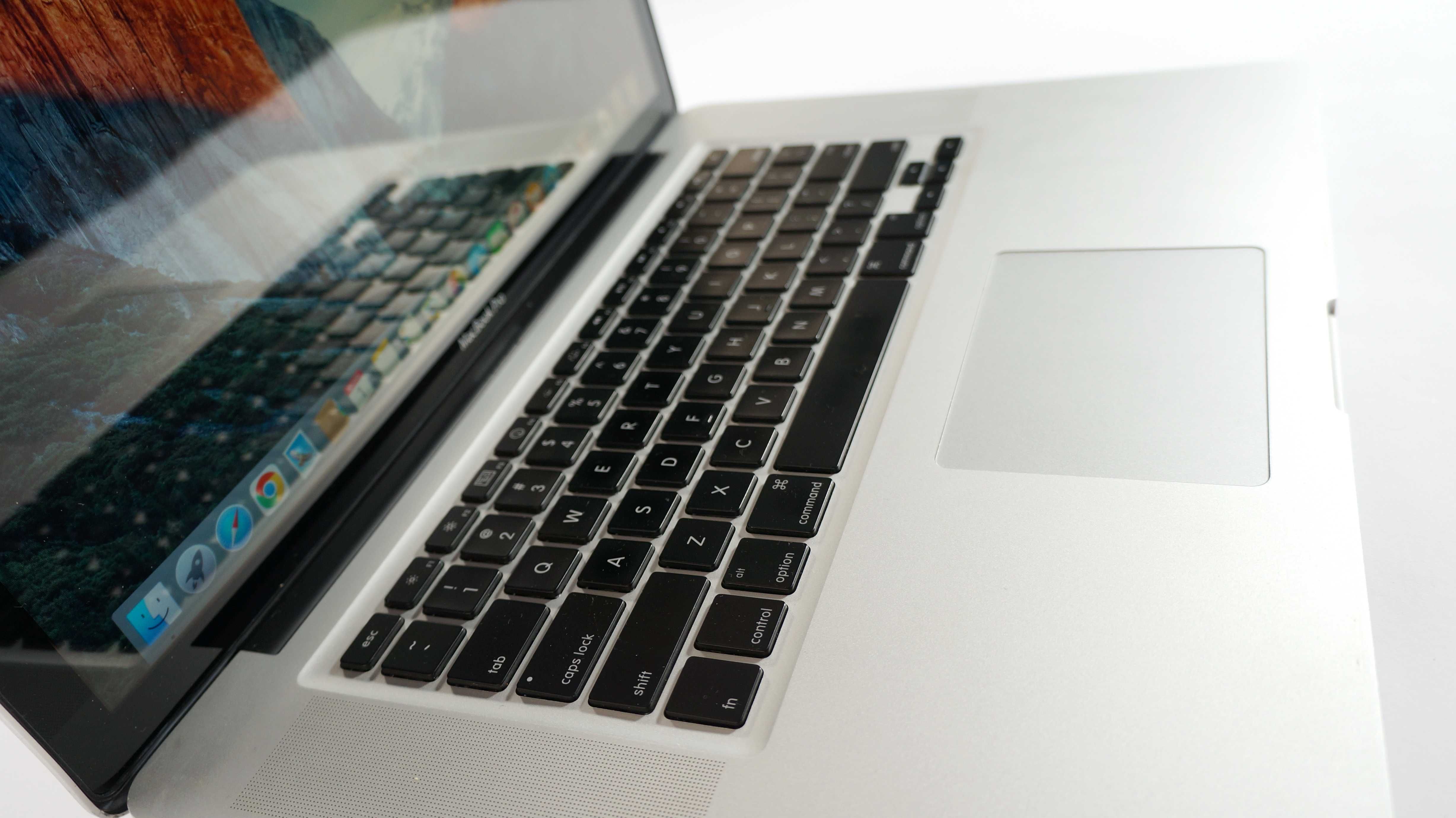 Apple Macbook Pro 15 A1286  2008