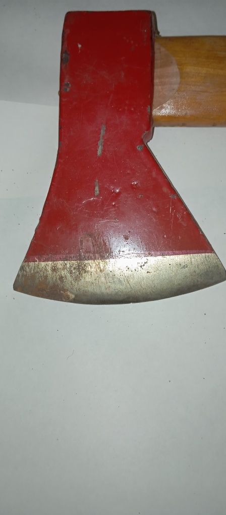 Siekiera długość 37cm.
