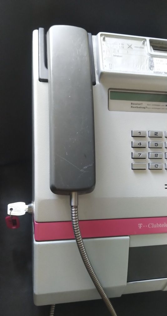 Таксофон   T - Clubtelefon5