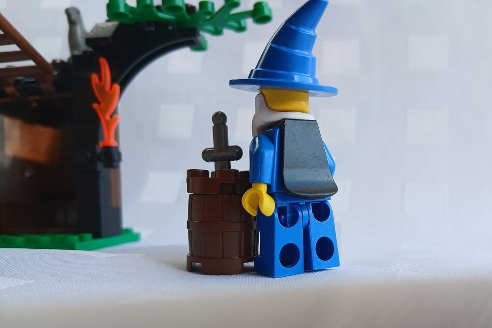 6020 LEGO Zestaw Kompletny Sekretne Laboratorium Wizarda