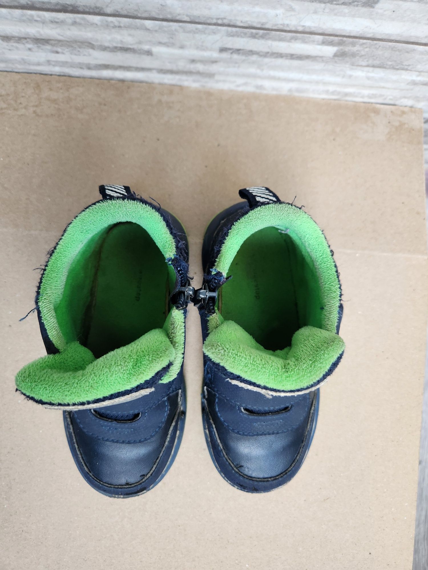 Демисезонные утеплённые ботинки для мальчика 26 размер