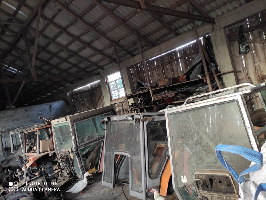 Kabina most John Deere.