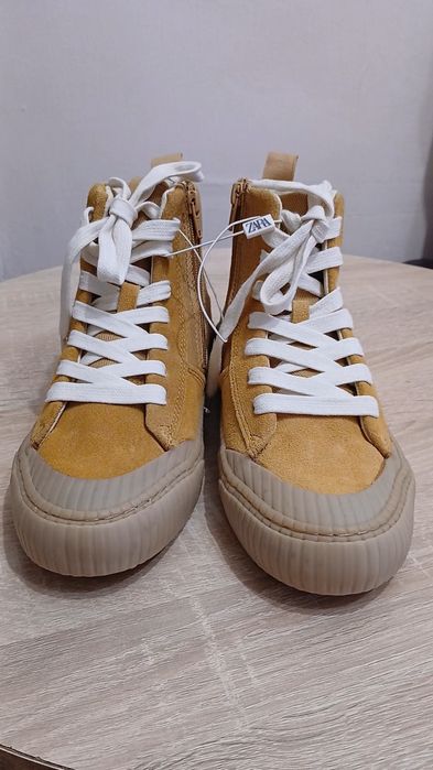 Хайтопи zara 38розмір