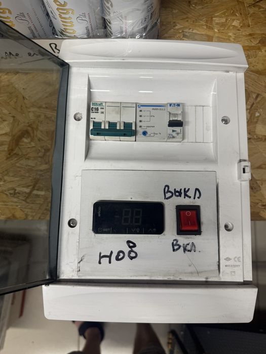 Холодильний агрегат, спліт система для холодильної камери